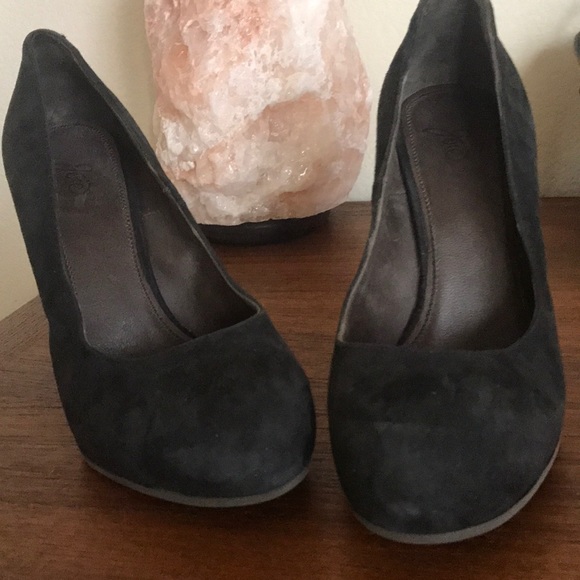 New Black Suede Joie Wedges - Picture 4 of 5